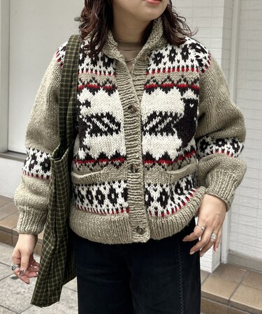 カウチンカーディガン