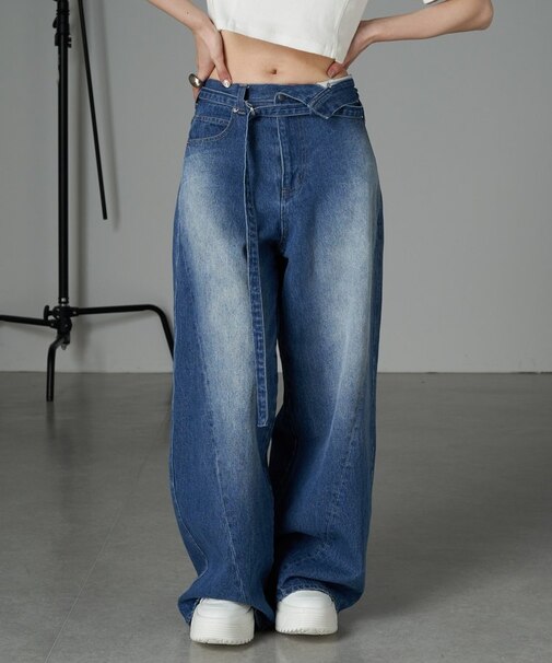 【RAY CASSIN】ウエスト折り返しワイドデニムパンツ