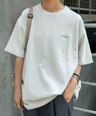 【CIAOPANIC TYPY】ダンボールワンポイント刺繍プリントTee