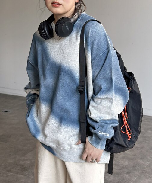 裏毛アブストラクト柄スウェット