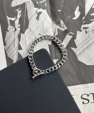 シルバーチェーンブレスレット