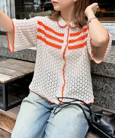 スカラップ配色襟付きニット