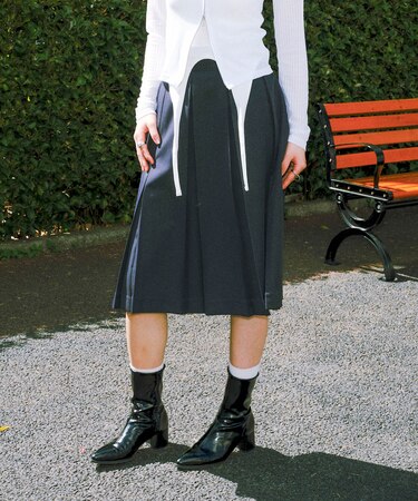 【WHO'S WHO gallery】【Six M】レイヤードプリーツスカート