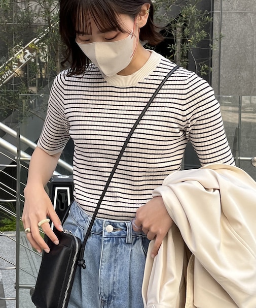 クルーネックボーダー半袖ニット