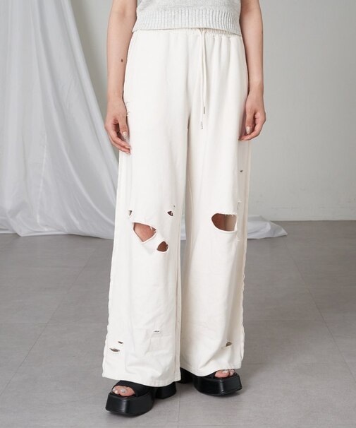 【RAY CASSIN】ダメージピグメントスウェットパンツ