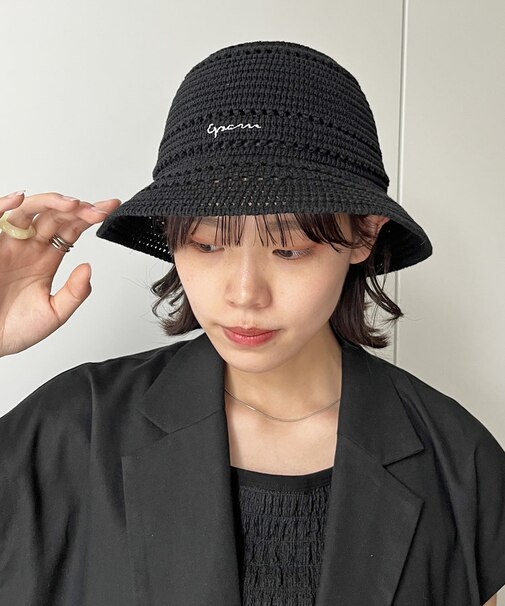 透かし編みニットハット