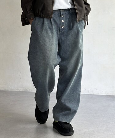 フロントボタンタックワイドパンツ