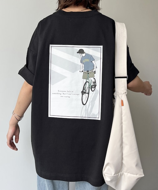 バックイラストプリントT