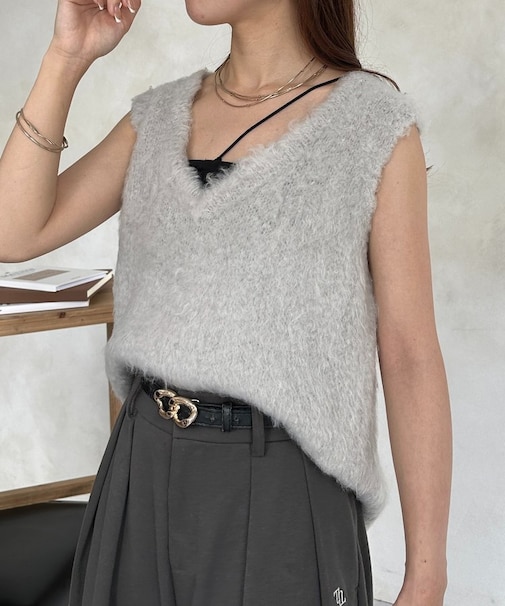 シャギーVネックベスト