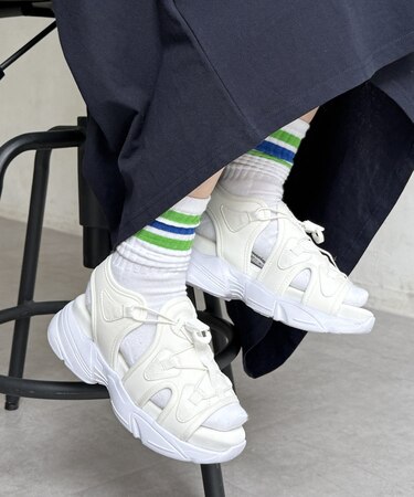 厚底レースアップスポサン