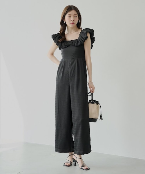 Chico 【SALON by Chico限定】ボリューム袖ドットコンビネゾン Chico】2wayボリュームフリルオフショルコンビネゾン｜パル