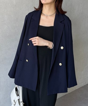 GOLDボタンライトテーラードジャケット