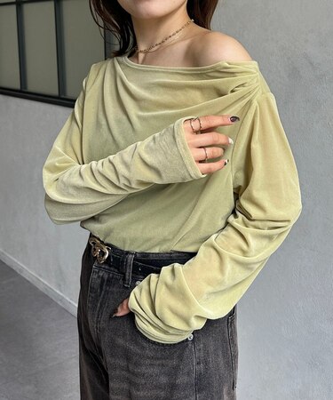 ドレープネックベロアシアープルオーバー