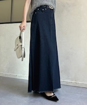 サイドタックデニムスカート