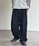 ネイビー
