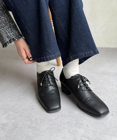 レースアップブーティー