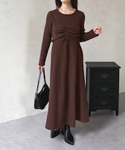 シャーリングビスチェ×リブニットワンピース