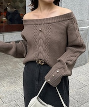 ボートネックケーブルニット