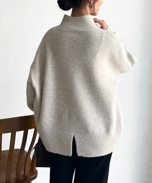BACKスリットハイネックニットプルオーバー