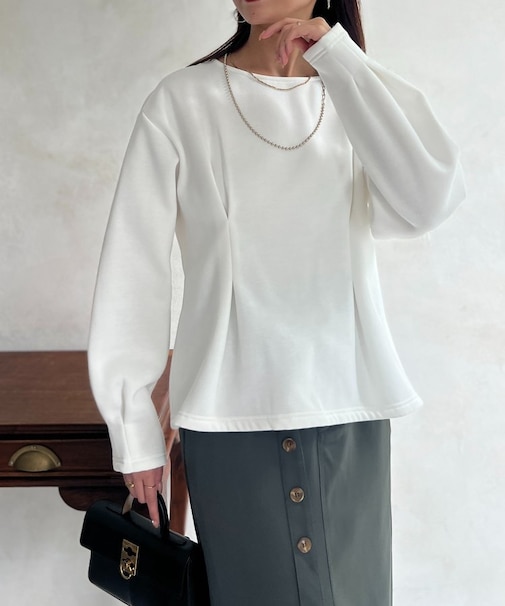 裏起毛タックペプラムプルオーバー