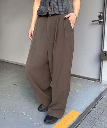 【WHO'S WHO gallery】2タックフォールスラックス