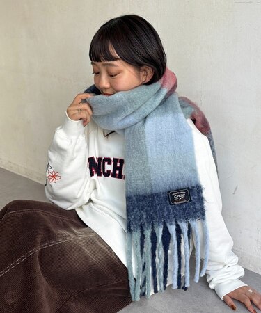 ふわふわバルキーチェックマフラー