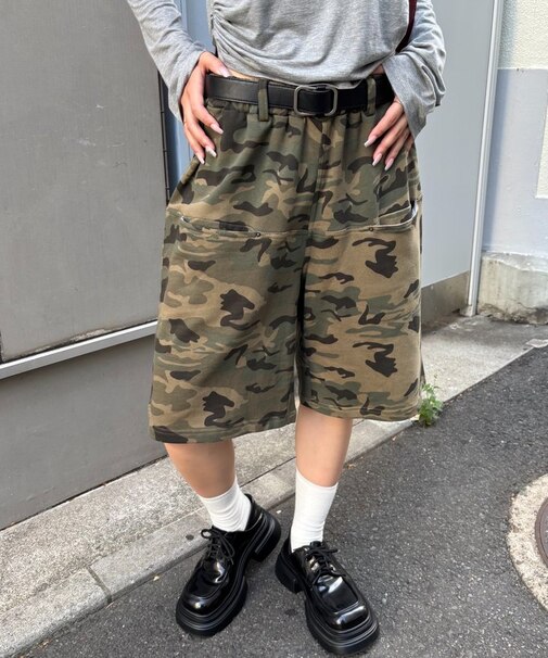 【WHO'S WHO gallery】スラッシュポケットスウェトハーフ柄パンツ