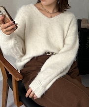 アルパカ混Vネックゆるニット
