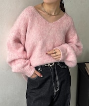 アルパカ混Vネックゆるニット