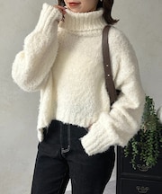 ブークレヤーンオフタートルニット