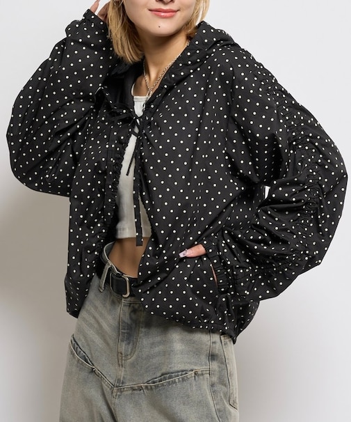 【WHO'S WHO gallery】ギャザーフードシャツブルゾン