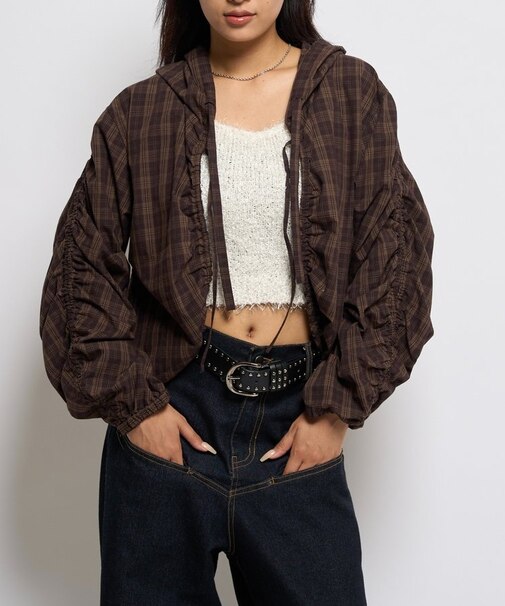 【WHO'S WHO gallery】ギャザーフードシャツブルゾン