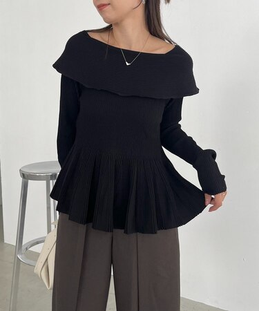 【CAPRICIEUX LE'MAGE】フレアボートネックニット