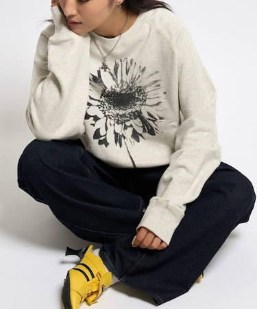 【WHO'S WHO gallery】Soucreamガーベラスウェット