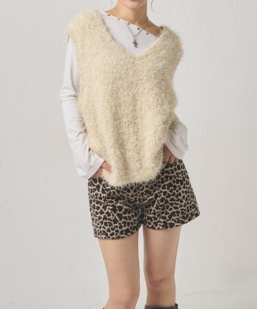 【WHO'S WHO gallery】HiNTラメニットベスト