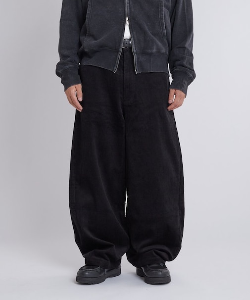 【WHO'S WHO gallery】KOOKYN コーデュロイカーブパンツ