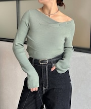 ドレープネックリブニットプルオーバー