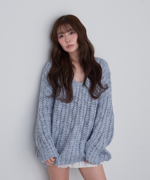 【RAY CASSIN】Vざっくりオーバーニット