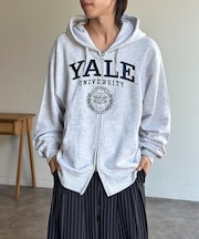 YALEジップパーカー