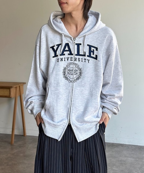 YALEジップパーカー