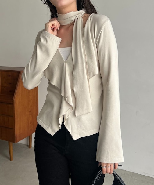 【CAPRICIEUX LE'MAGE】タイ付ラッフルトップス