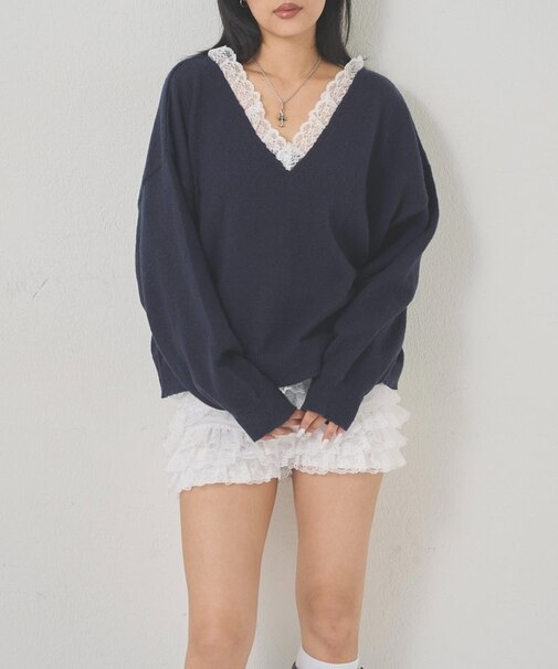 【WHO'S WHO gallery】レースVネックニット