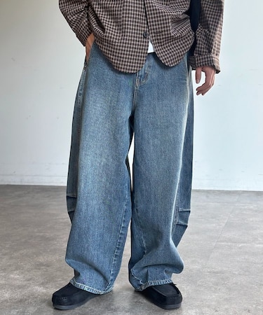 シームタックカーブデニム