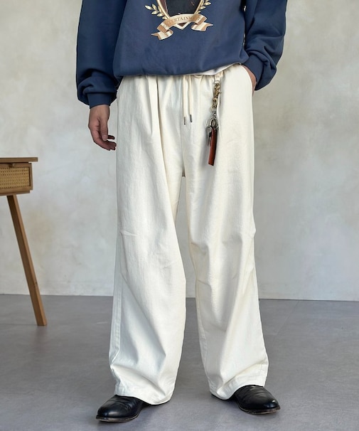 ストレッチツイルニータックパンツ