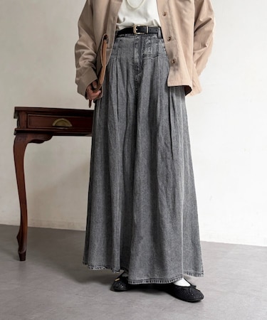 パウダー加工ワイドデニム