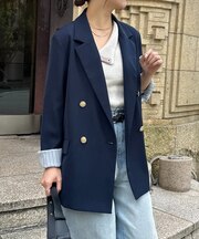 ゴールドボタンテーラードジャケット