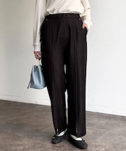 センタースリットパンツ