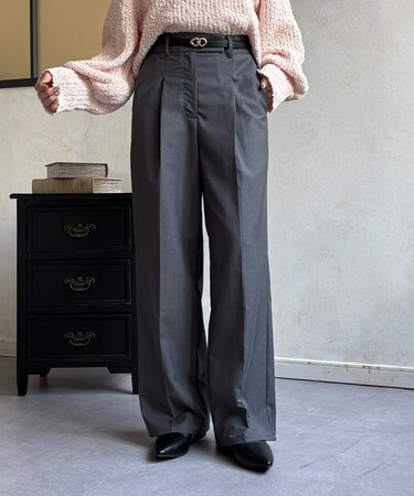 センタープレスストレートスラックス