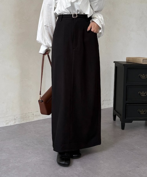 ベルト付きナロースカート