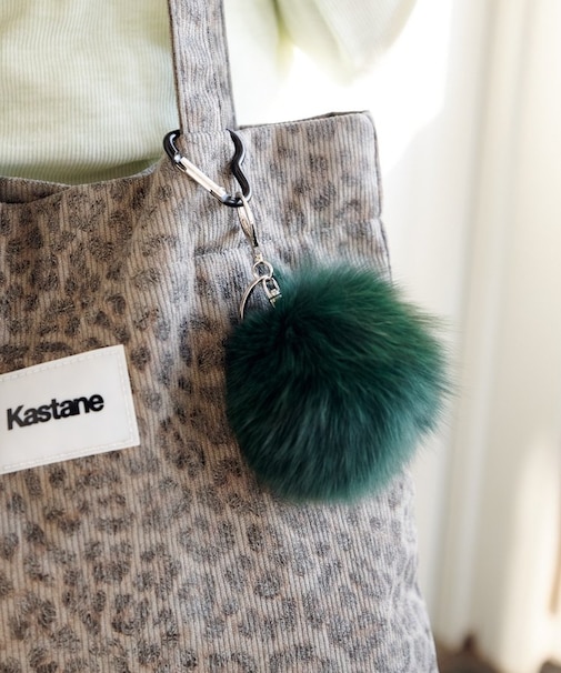 【Kastane】ファーチャームキーホルダー